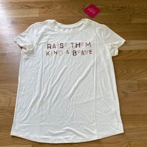 NWT Isabel Maternity Raise Them Kind & Brave T Shirt Size Medium